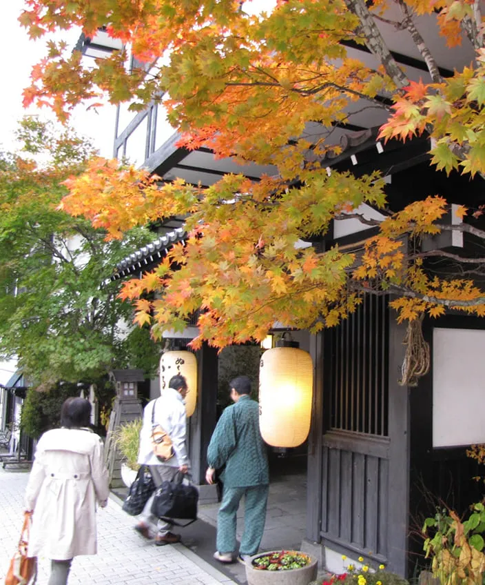 Hot Spring Town Stroll